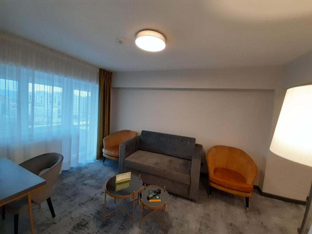 Hotel Univers Cluj-Napoca Eksteriør billede