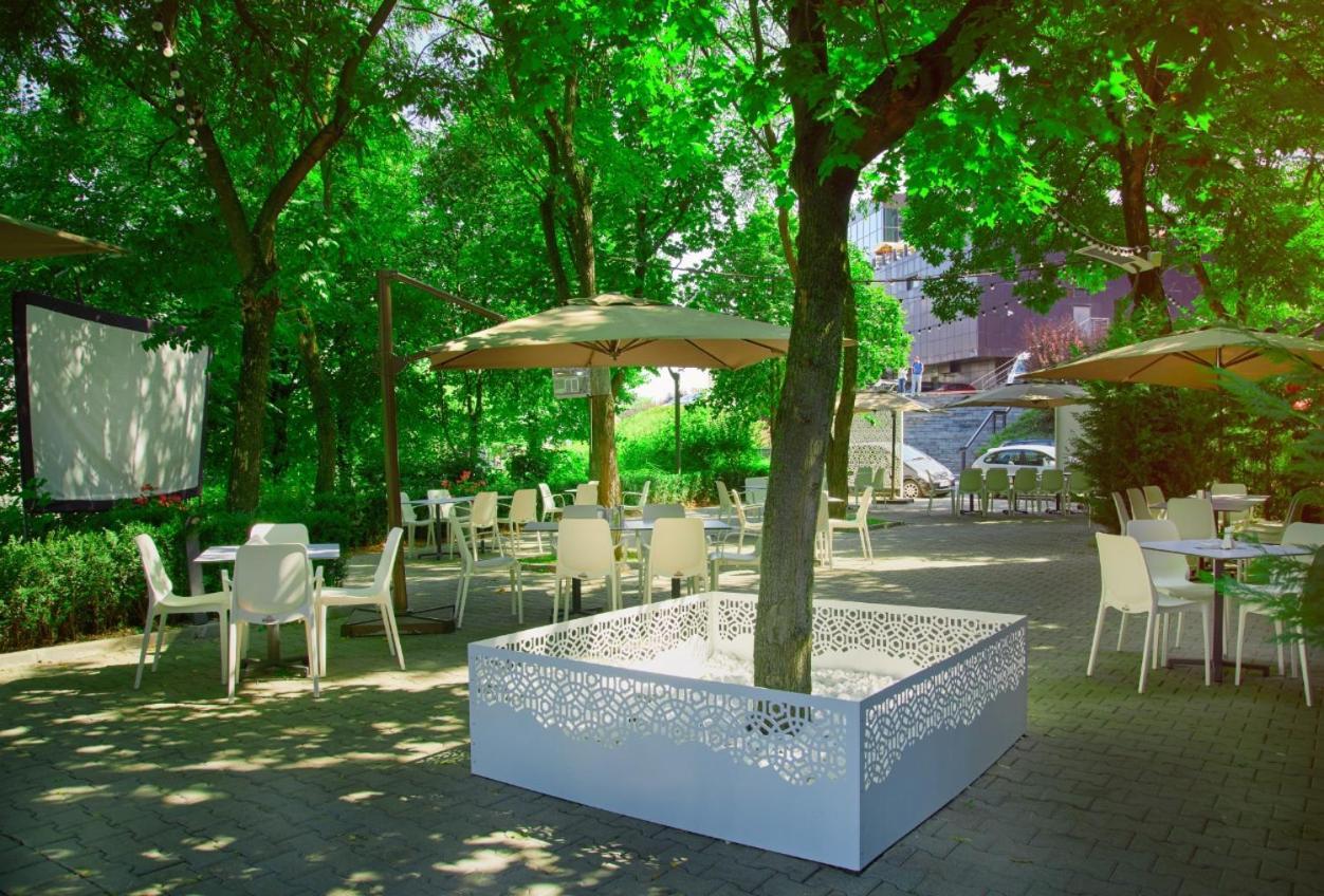 Hotel Univers Cluj-Napoca Eksteriør billede